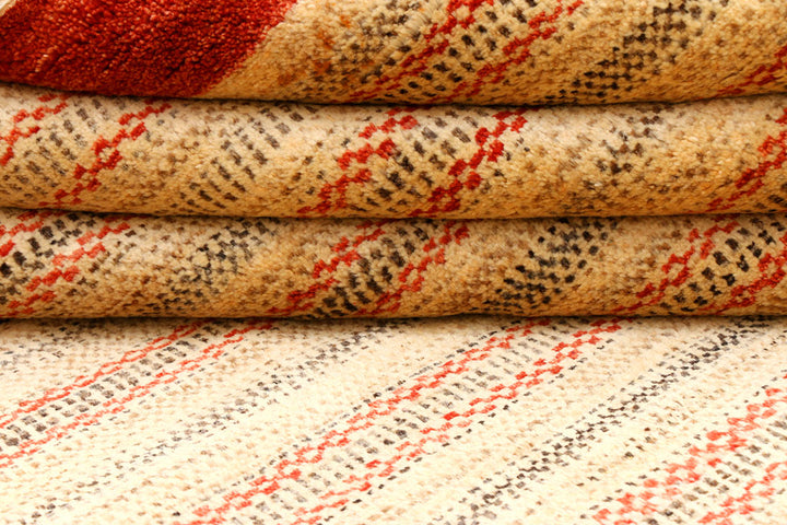 Navajo White Gabbeh 6' 2 x 9' 10 - No. 44975 - ALRUG Rug Store