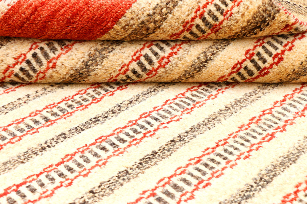 Navajo White Gabbeh 4' x 4' 11 - No. 44977 - ALRUG Rug Store