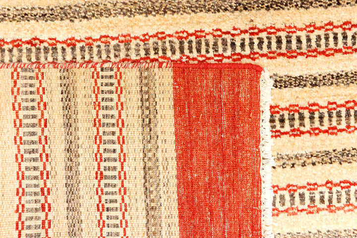 Navajo White Gabbeh 4' x 4' 11 - No. 44977 - ALRUG Rug Store