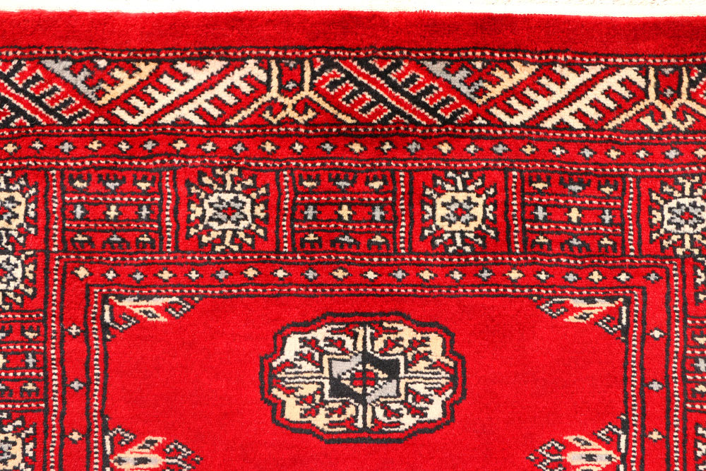 Red Bokhara 2' 8 x 6' 4 - No. 45012 - ALRUG Rug Store