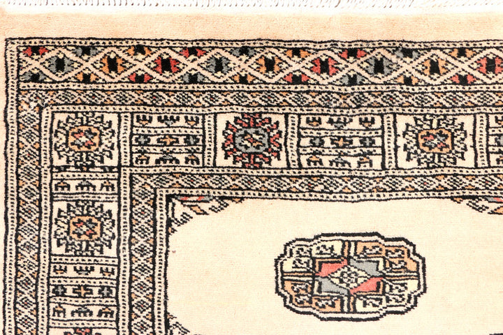 Antique White Bokhara 2' 7 x 6' 6 - No. 45057 - ALRUG Rug Store