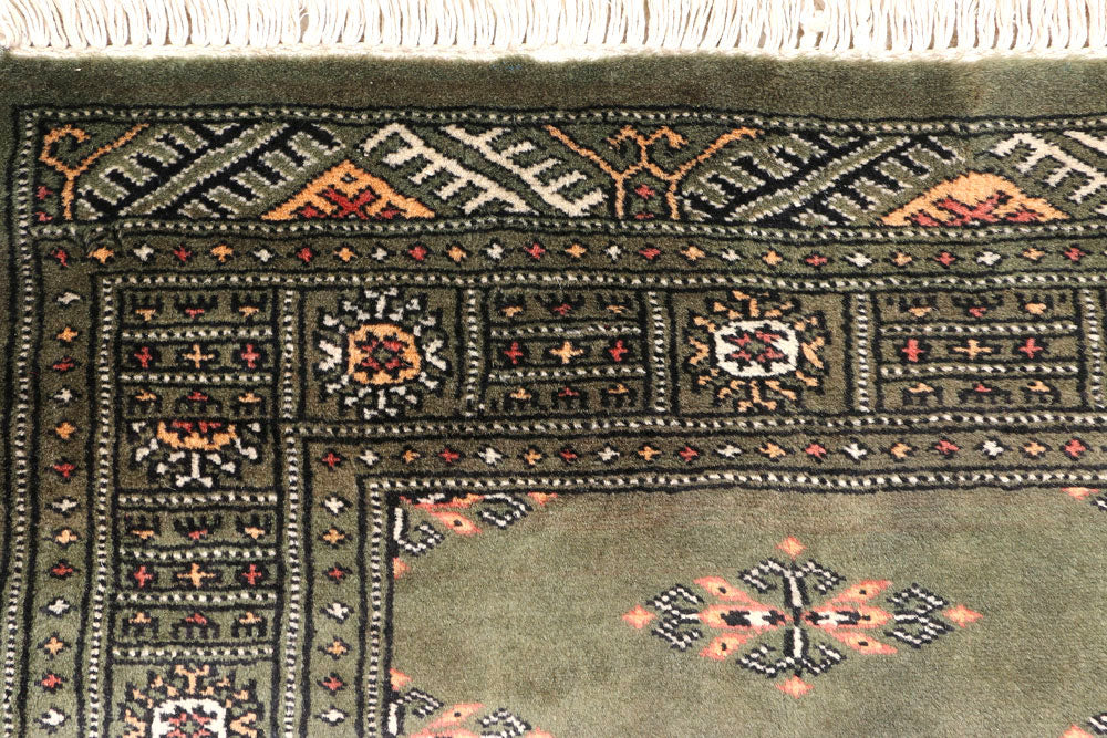 Dim Grey Butterfly 2' 6 x 7' 2 - No. 45086 - ALRUG Rug Store
