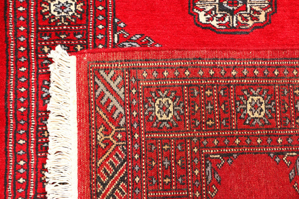 Red Bokhara 2' 7 x 6' 5 - No. 45115 - ALRUG Rug Store