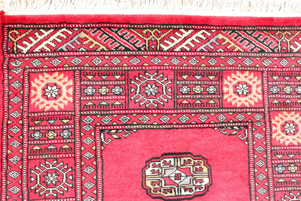 Crimson Bokhara 2' 6 x 6' 9 - No. 45121 - ALRUG Rug Store
