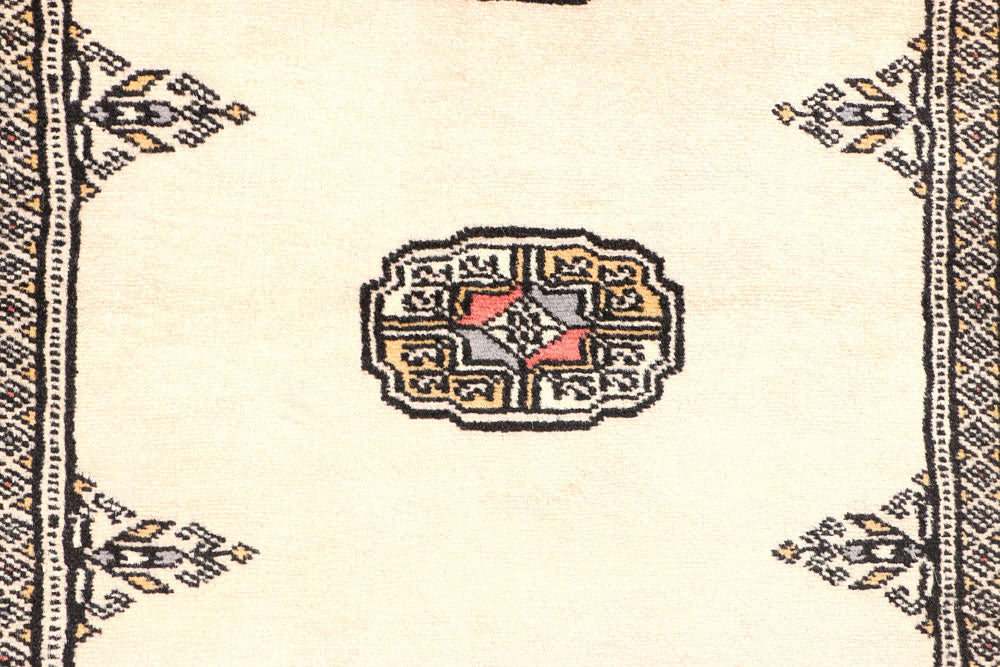 Bisque Bokhara 2' 6 x 6' 5 - No. 45132 - ALRUG Rug Store