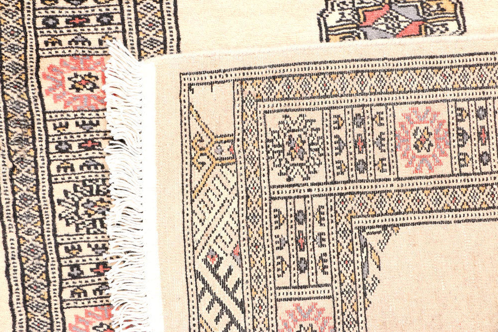 Bisque Bokhara 2' 6 x 6' 5 - No. 45132 - ALRUG Rug Store