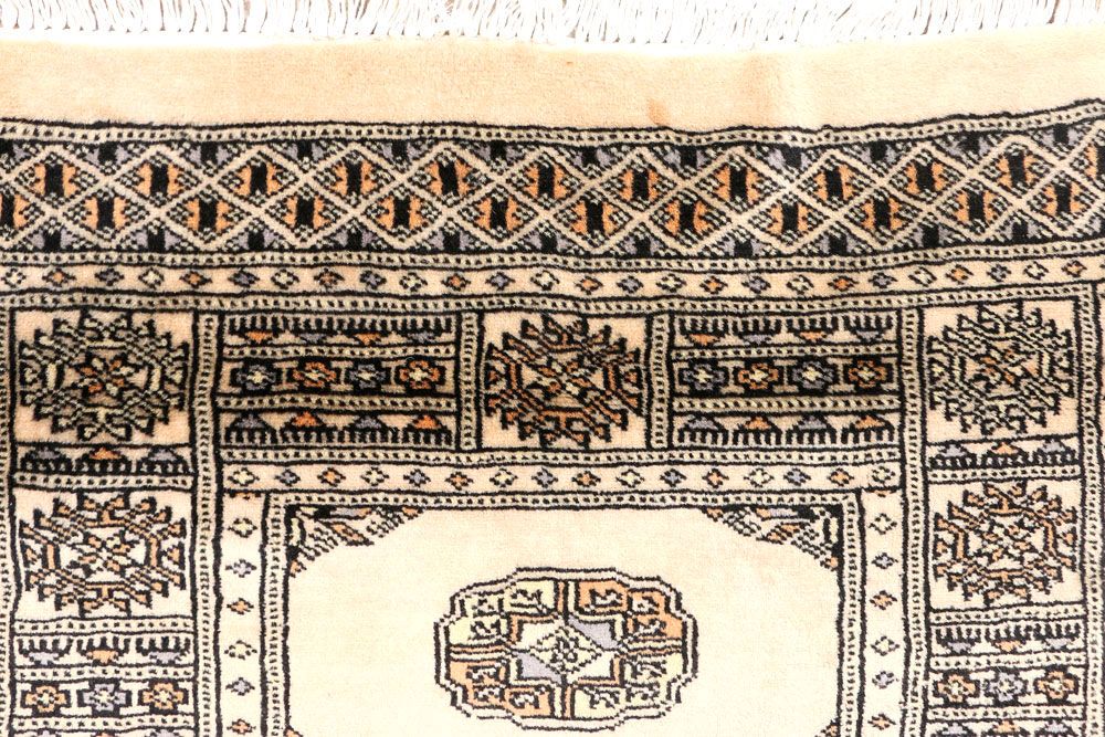 Bokhara 2' 6 x 7' 3 - No. 45140 - ALRUG Rug Store