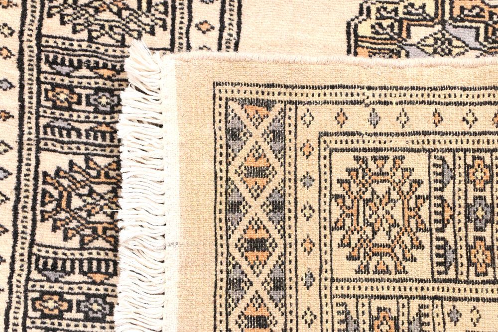 Bokhara 2' 6 x 7' 3 - No. 45140 - ALRUG Rug Store