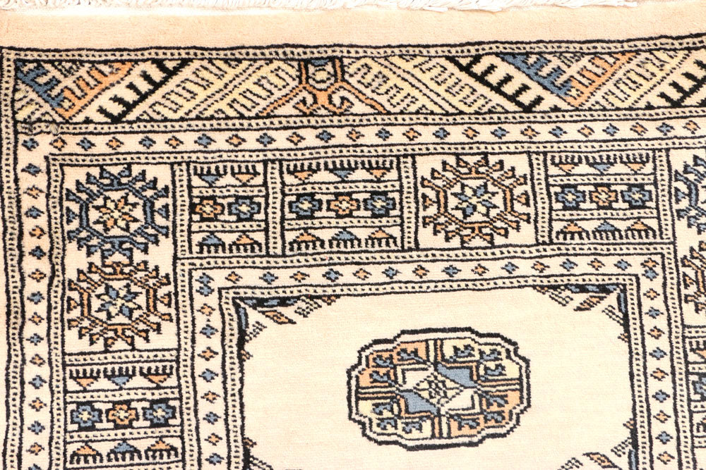 Wheat Bokhara 2' 5 x 8' 4 - No. 45148 - ALRUG Rug Store