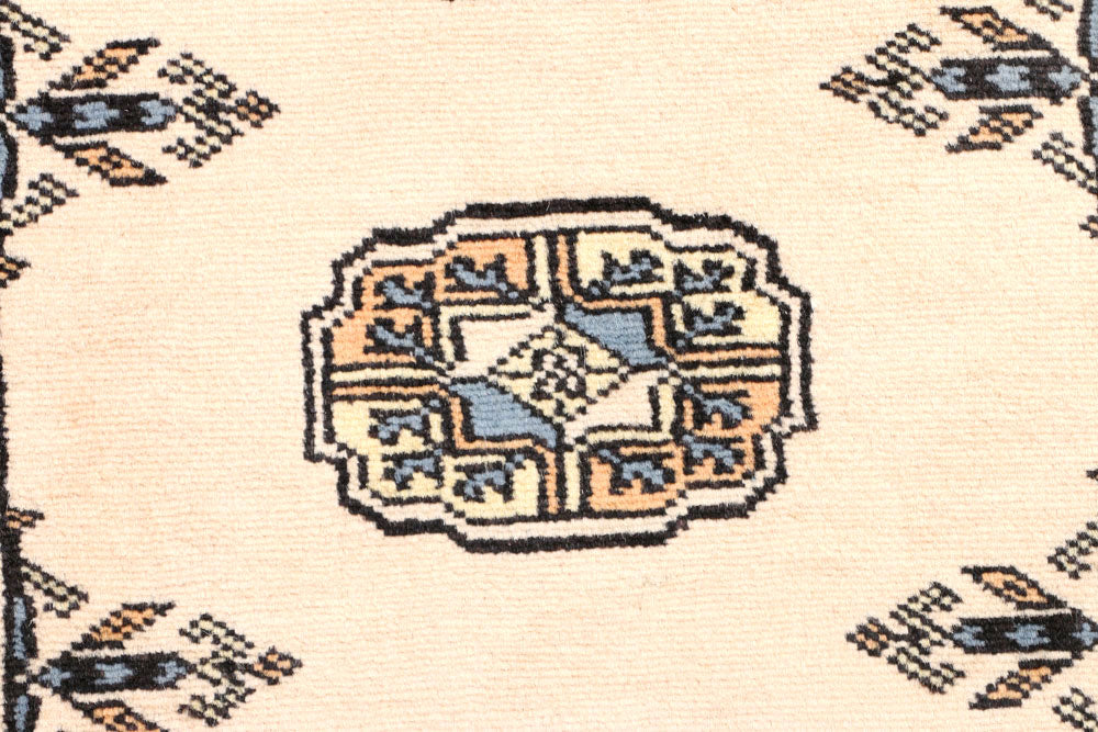 Wheat Bokhara 2' 5 x 8' 4 - No. 45148 - ALRUG Rug Store