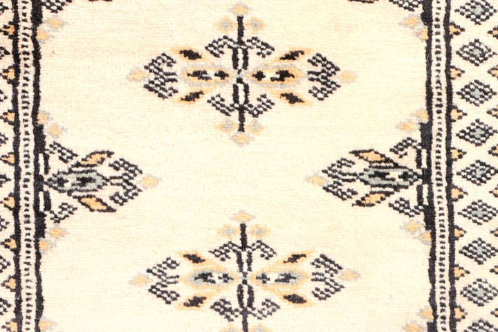 Butterfly 2' 7 x 7' 10 - No. 45156 - ALRUG Rug Store