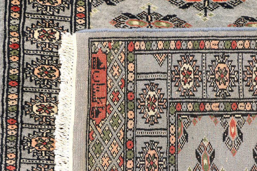 Grey Butterfly 2' 6 x 7' 9 - No. 45163 - ALRUG Rug Store