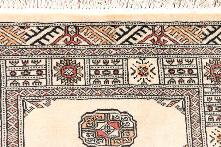 Bisque Bokhara 2' 7 x 8' - No. 45173 - ALRUG Rug Store