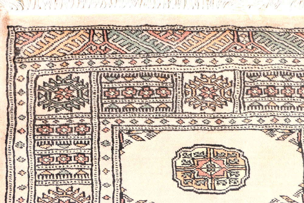 Bisque Bokhara 2' 7 x 8' 1 - No. 45207 - ALRUG Rug Store