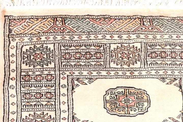 Bisque Bokhara 2' 7 x 8' 1 - No. 45207 - ALRUG Rug Store