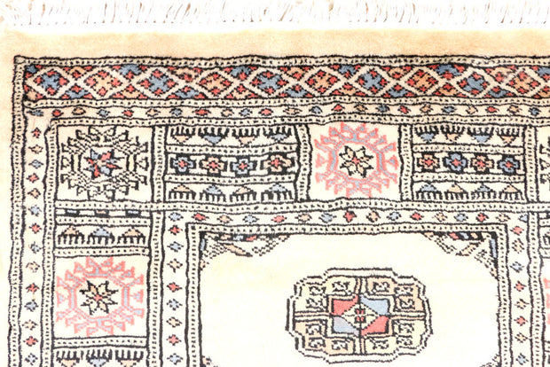 Ivory Bokhara 2' 7 x 8' 4 - No. 45211 - ALRUG Rug Store