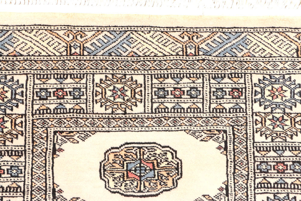 Wheat Bokhara 2' 6 x 7' 7 - No. 45216 - ALRUG Rug Store