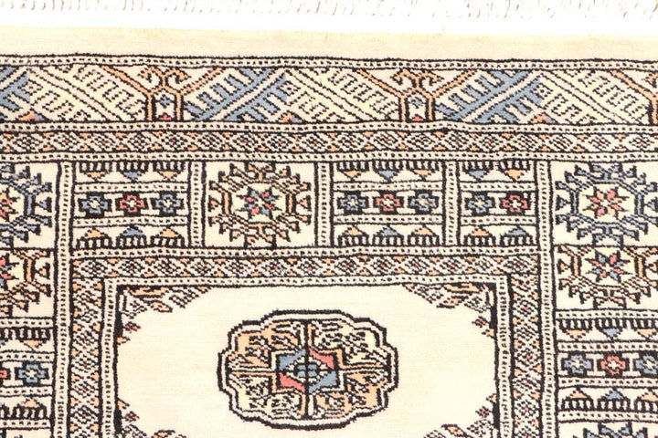 Wheat Bokhara 2' 6 x 7' 7 - No. 45216 - ALRUG Rug Store