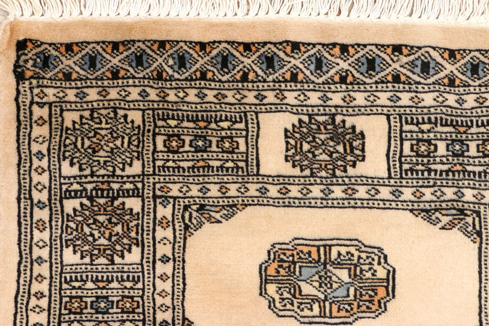 Antique White Bokhara 2' 5 x 7' 9 - No. 45228 - ALRUG Rug Store