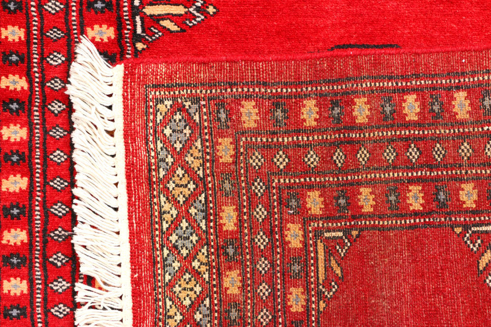 Red Bokhara 2' 6 x 8' 4 - No. 45253 - ALRUG Rug Store