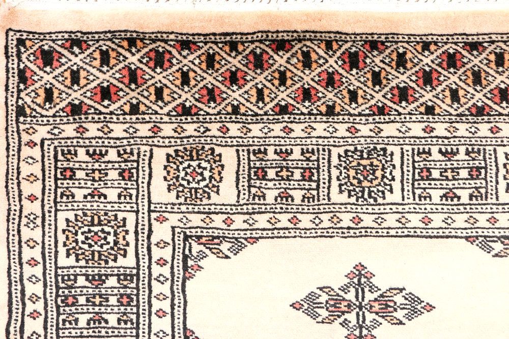Butterfly 2' 6 x 7' 7 - No. 45273 - ALRUG Rug Store