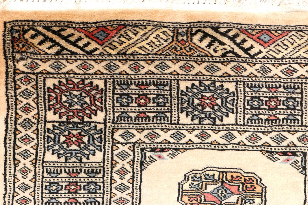 Antique White Bokhara 2' 6 x 8' 3 - No. 45275 - ALRUG Rug Store