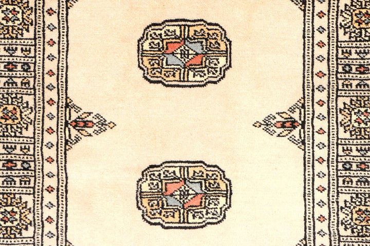 Navajo White Bokhara 2' 6 x 8' 6 - No. 45295 - ALRUG Rug Store