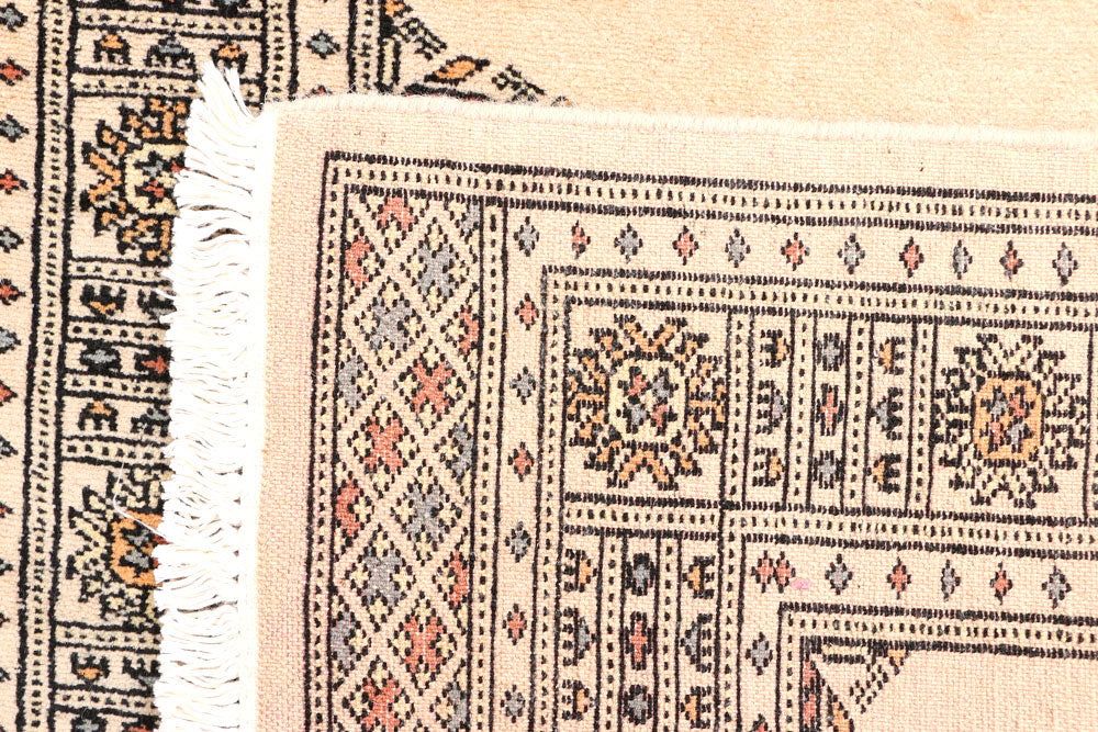 Navajo White Bokhara 2' 6 x 8' 6 - No. 45295 - ALRUG Rug Store