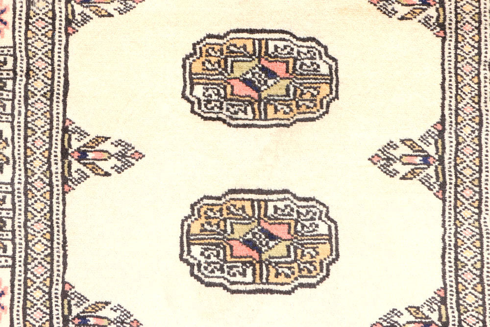 Antique White Bokhara 2' 6 x 8' 10 - No. 45318 - ALRUG Rug Store