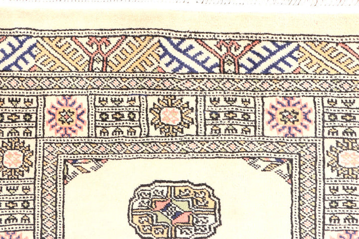 Antique White Bokhara 2' 7 x 8' 9 - No. 45322 - ALRUG Rug Store