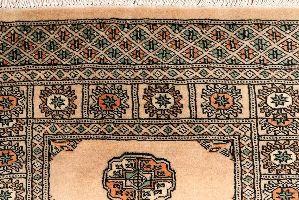 Navajo White Bokhara 2' 6 x 9' 5 - No. 45366 - ALRUG Rug Store