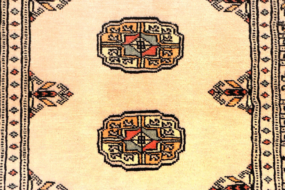 Antique White Bokhara 2' 7 x 9' 1 - No. 45389 - ALRUG Rug Store