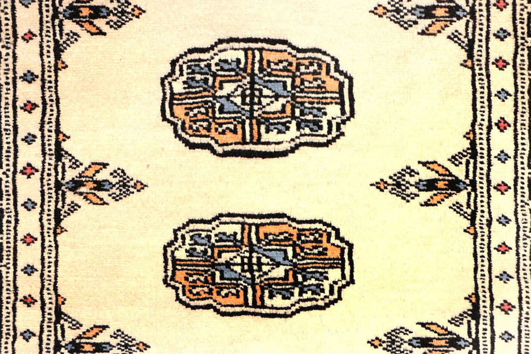 Wheat Bokhara 2'  6" x 9'  5" - No. QA64621