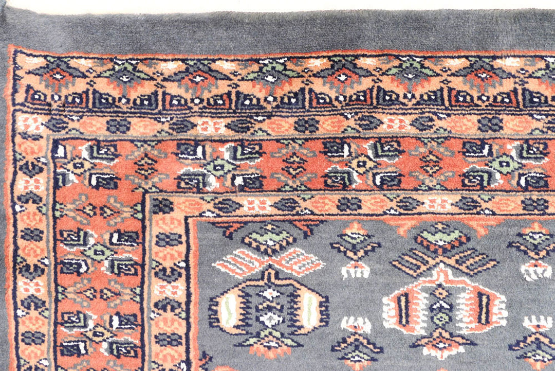 Light Slate Grey Caucasian 2'  7" x 8'  10" - No. QA29937