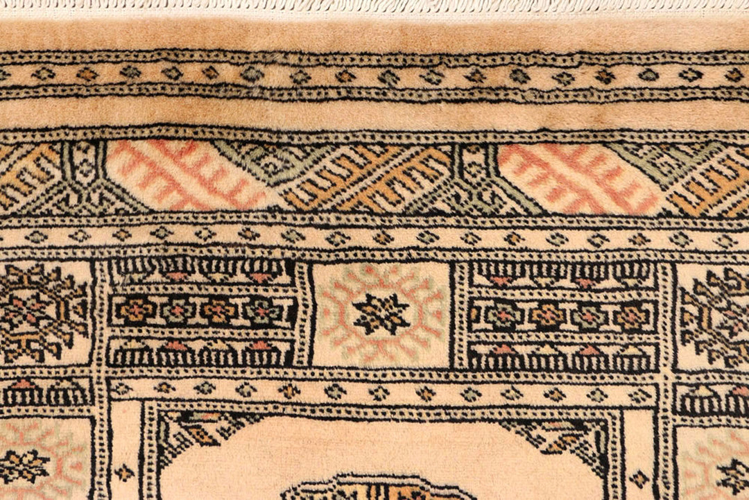 Navajo White Bokhara 2'  7" x 10'  4" - No. QA76817