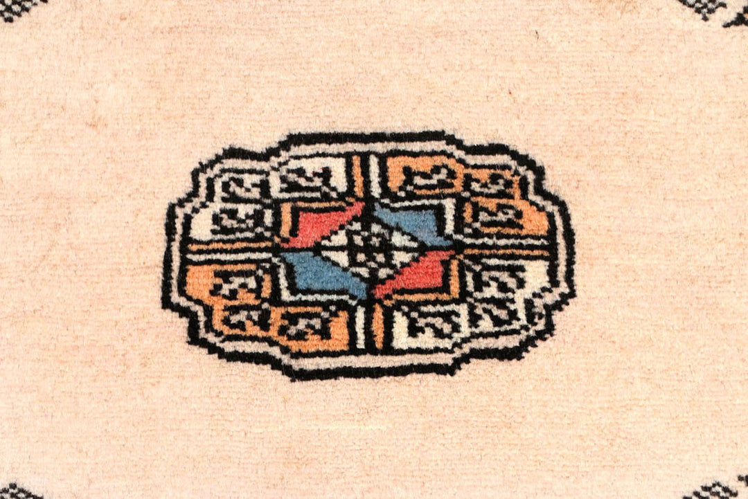 Bisque Bokhara 2'  7" x 10' " - No. QA81073