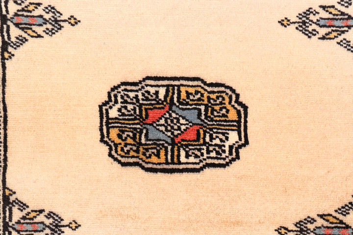 Blanched Almond Bokhara 2' 7 x 9' 6 - No. 45507 - ALRUG Rug Store