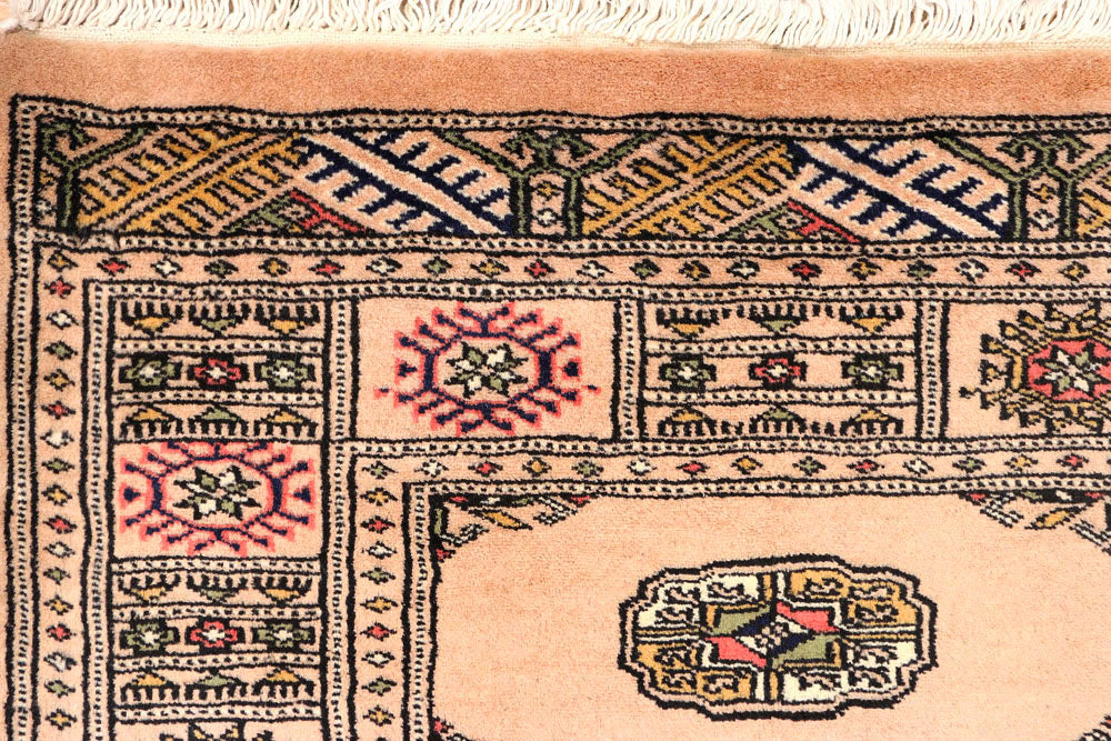 Navajo White Bokhara 2' 7 x 10' 2 - No. 45516 - ALRUG Rug Store