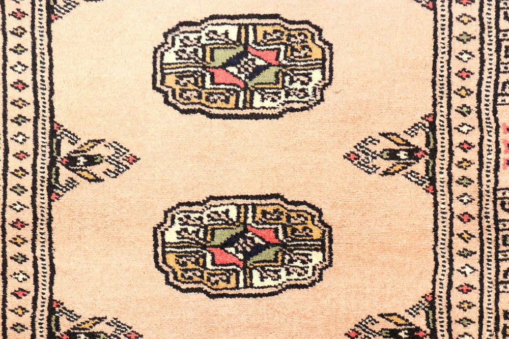 Navajo White Bokhara 2' 7 x 10' 2 - No. 45516 - ALRUG Rug Store