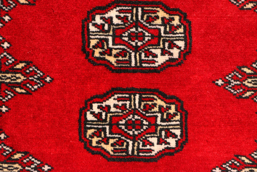 Red Bokhara 2' 7 x 9' 5 - No. 45531 - ALRUG Rug Store