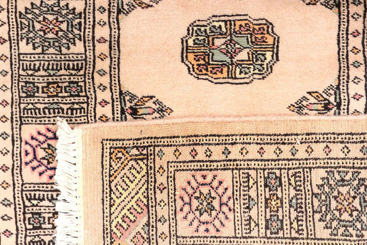 Navajo White Bokhara 2'  7" x 10' " - No. QA44160