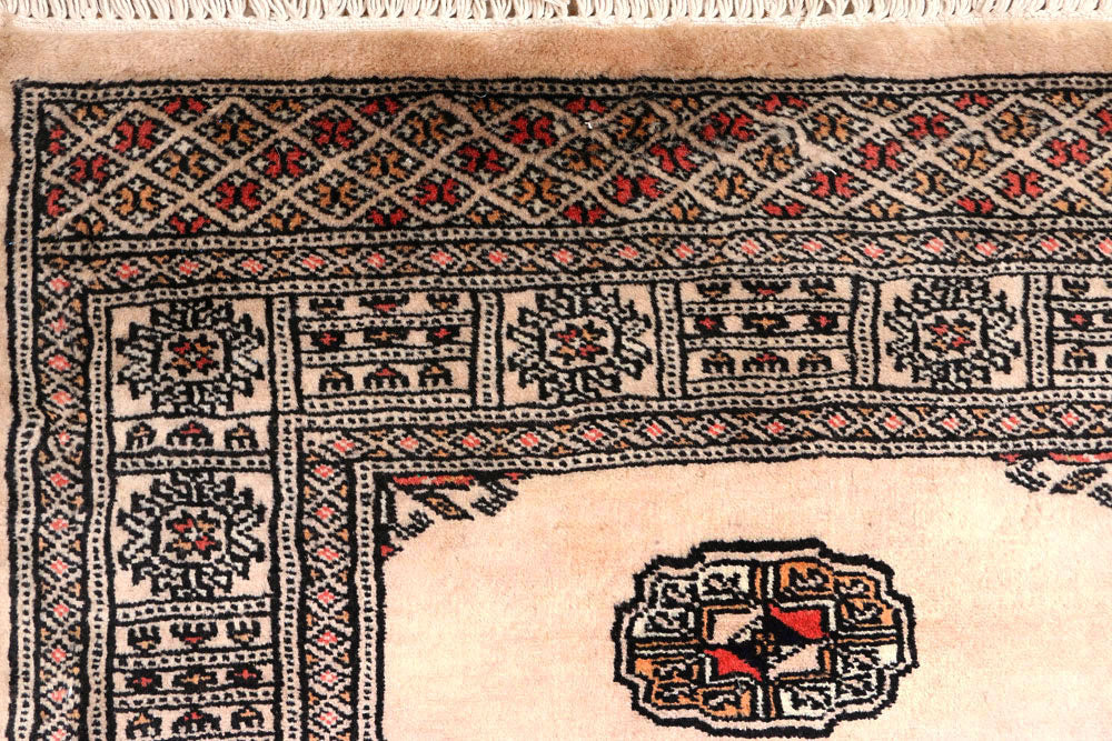 Ivory Bokhara 2' 6 x 10' 6 - No. 45555 - ALRUG Rug Store