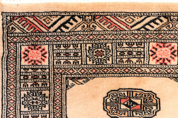 Wheat Bokhara 2' 6 x 9' 10 - No. 45559 - ALRUG Rug Store