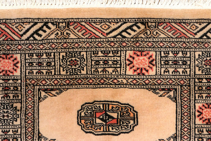 Wheat Bokhara 2' 6 x 9' 10 - No. 45559 - ALRUG Rug Store