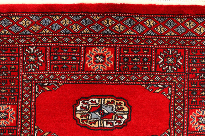Red Bokhara 2' 7 x 11' 1 - No. 45573 - ALRUG Rug Store