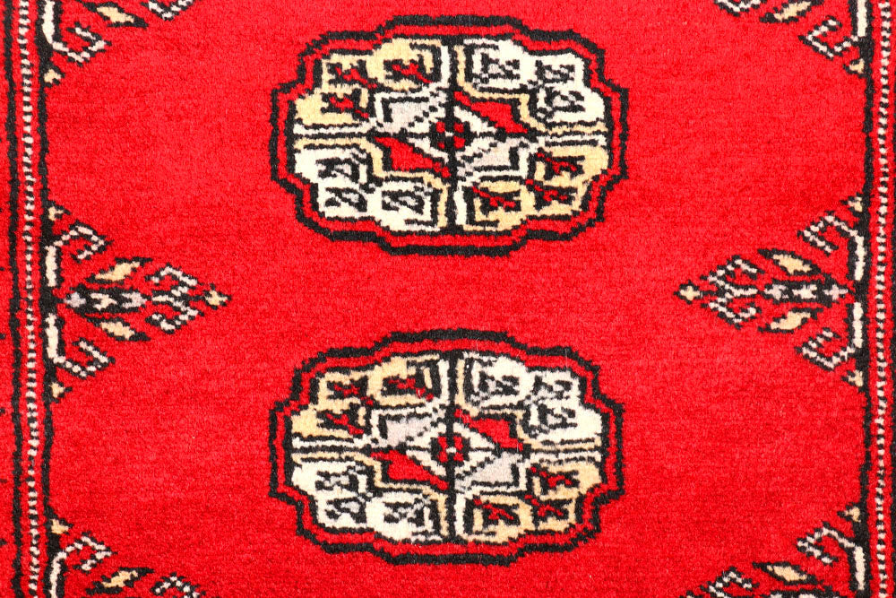 Red Bokhara 2' 7 x 9' 7 - No. 45580 - ALRUG Rug Store