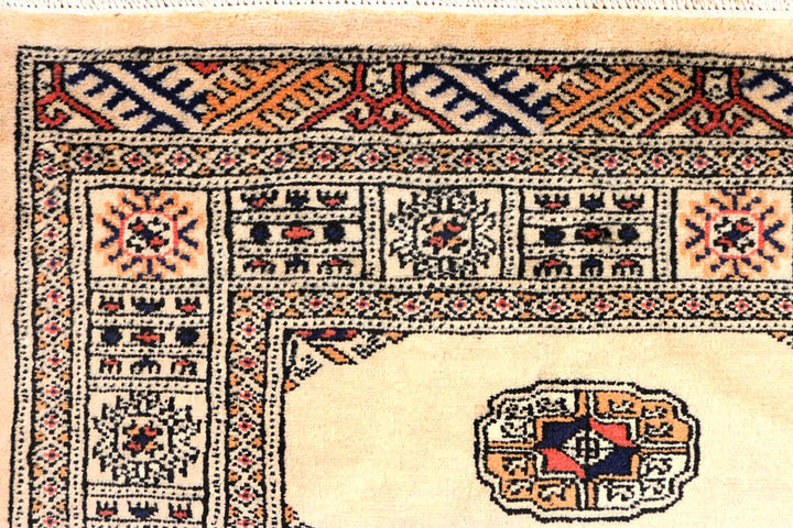 Antique White Bokhara 2' 7 x 10' 5 - No. 45599 - ALRUG Rug Store