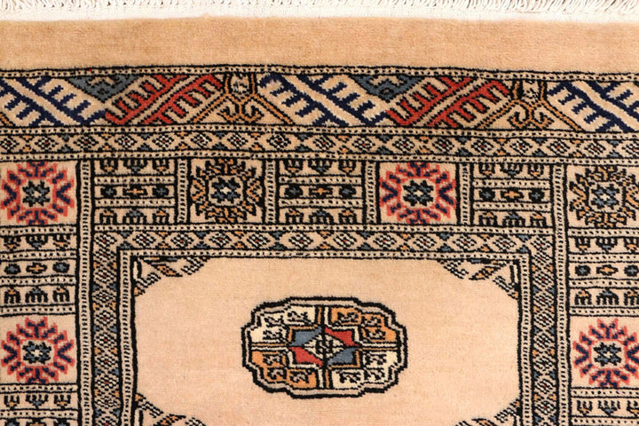 Antique White Bokhara 2'  7" x 10'  8" - No. QA42315