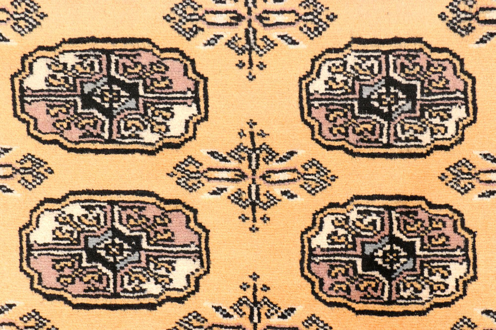 Moccasin Bokhara 2' 7 x 10' 8 - No. 45649 - ALRUG Rug Store