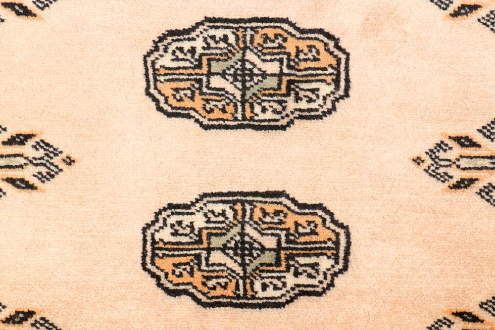 Wheat Bokhara 2' 7 x 10' 8 - No. 45675 - ALRUG Rug Store